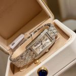 Cartier Tank Quartz Movement 316L Steel Scale Bracelet 19*35mm Diamond Bezel Watch